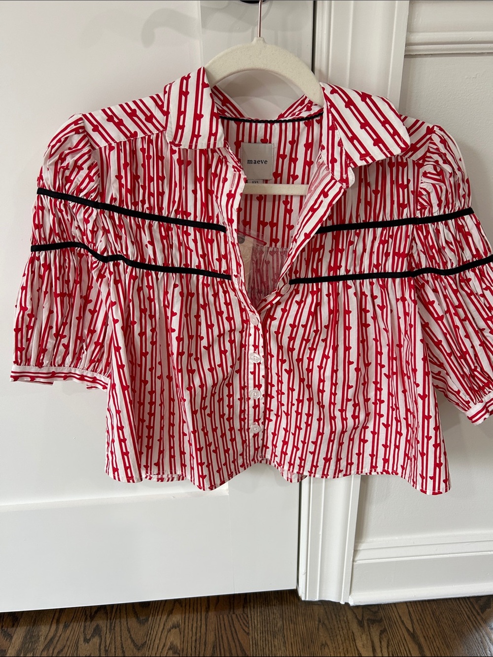 Maeve Red & White Patterned Puff Sleeve Button-Front Top with Black Trim